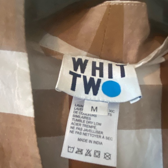 Whit Two brown and white gingham romper. Size medium. 100% cotton. - Picture 5 of 5